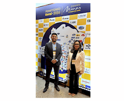 Esq.: Conrado e Alessandra