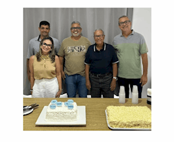 Esq.: Romulo, Alessandra, Francisco, Sr. Clovis e 