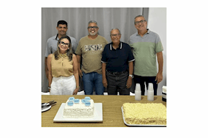 Esq.: Romulo, Alessandra, Francisco, Sr. Clovis e 