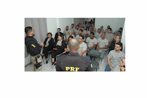 palestra da PRF Transito seguro